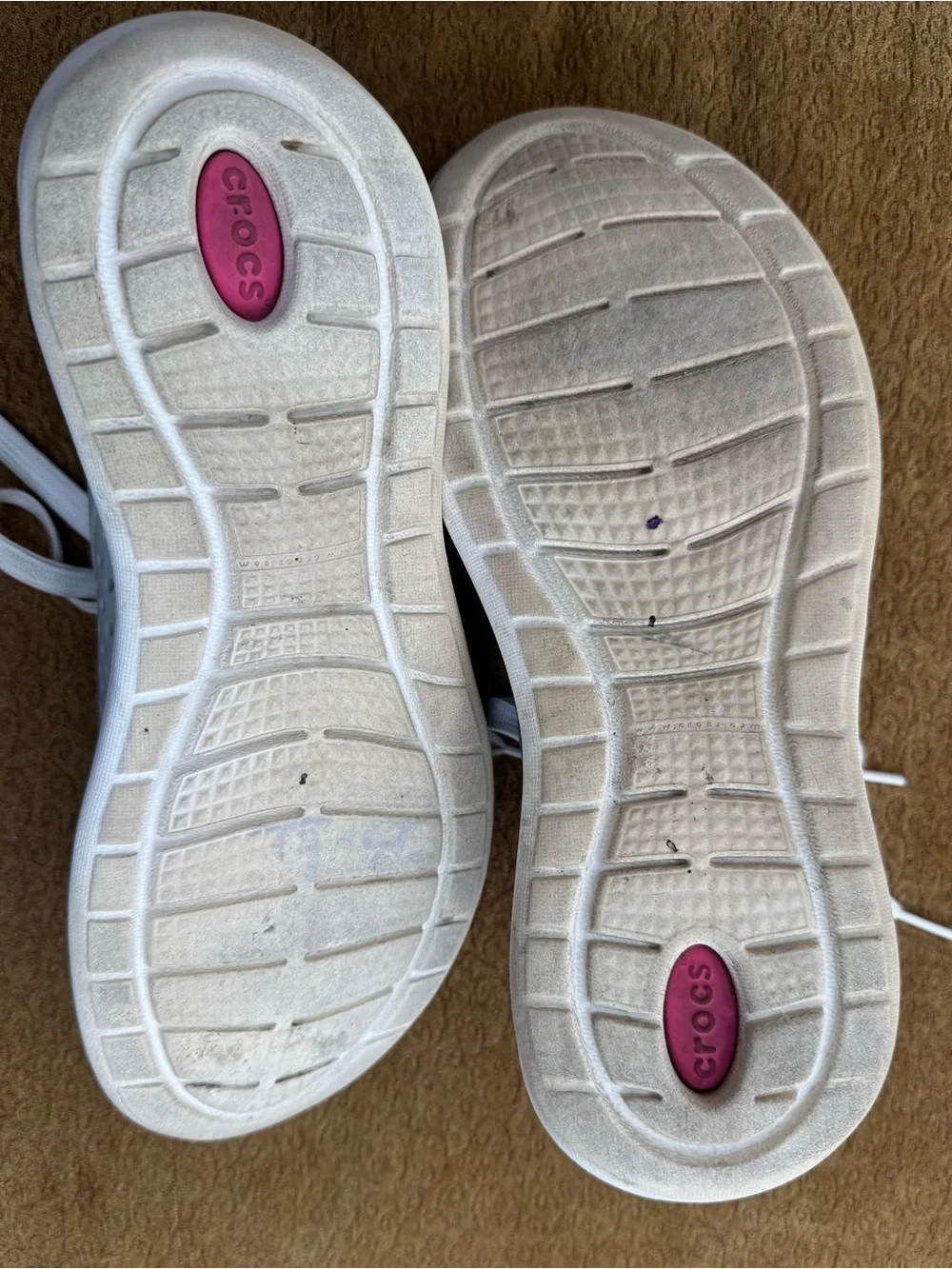 CROCS Lite Ride Pacer Lace Up Women's Sz 9 Gray Water Sneakers with Pink Insole